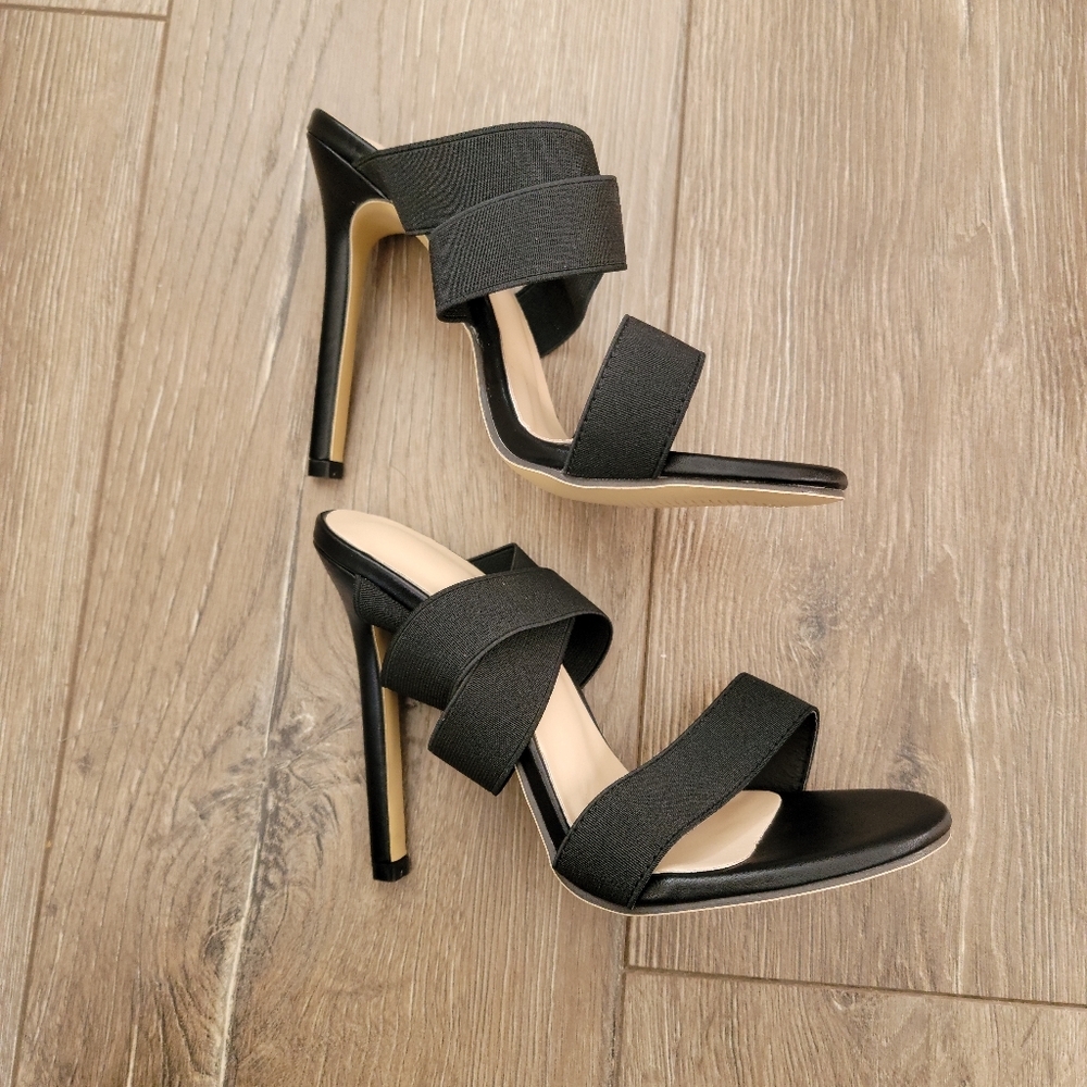 Stiletto sandals